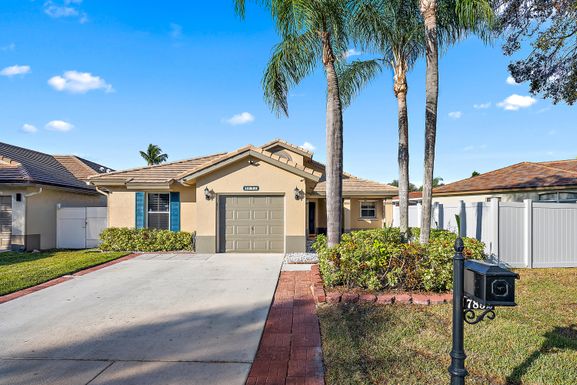 7892 Manor Forest, Boynton Beach, FL 33436