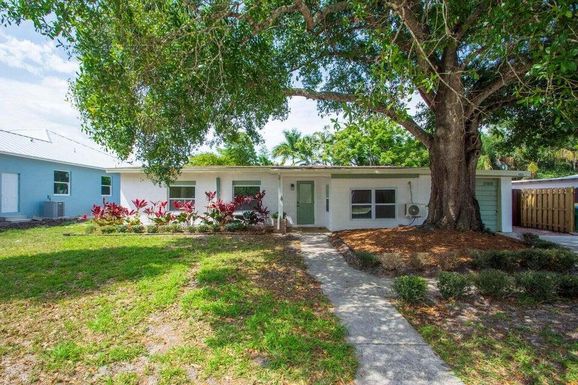 1714 Linwood, Fort Pierce, FL 34982