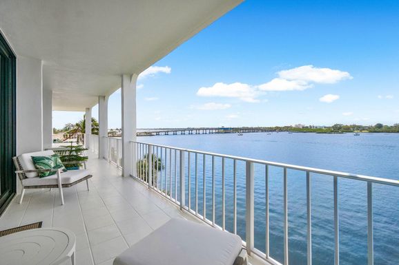 2784 Ocean, Palm Beach, FL 33480