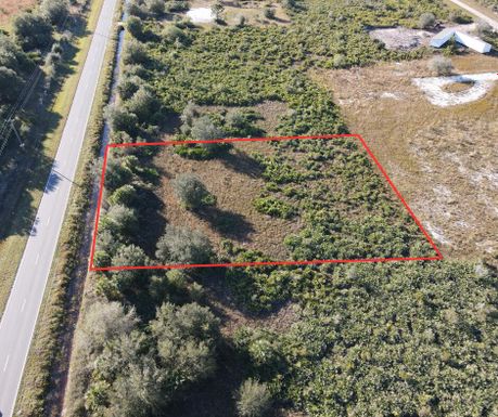 18611 240th, Okeechobee, FL 34972