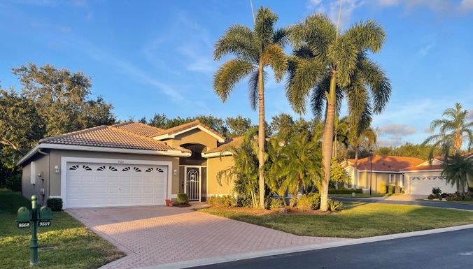 9564 Honeybell, Boynton Beach, FL 33437