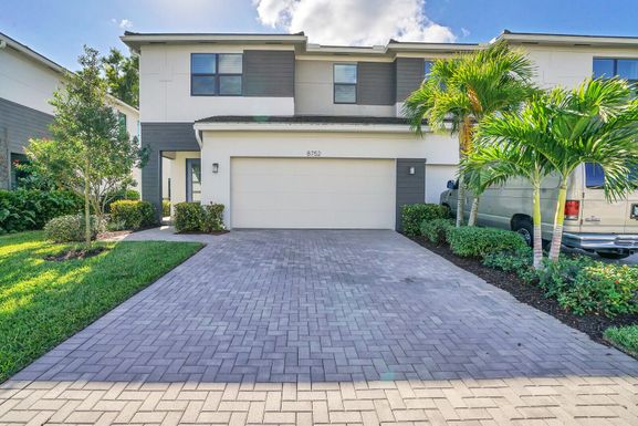 8752 Corvus, Lake Worth, FL 33467