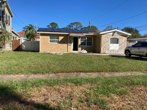 8143 Overlook, St. Petersburg, FL 33702