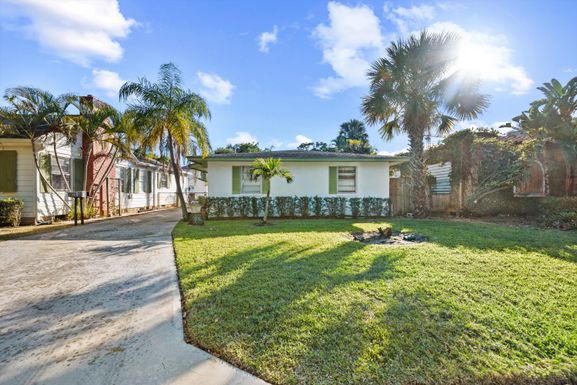 436 27th, West Palm Beach, FL 33407