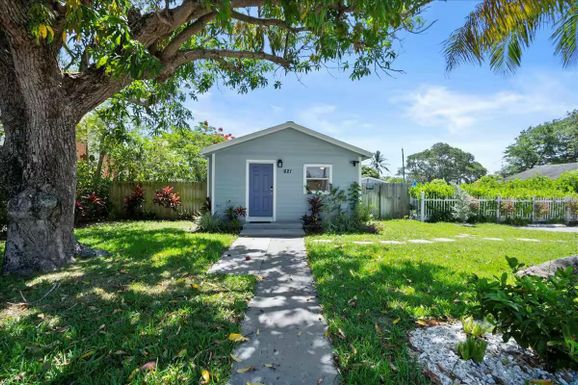 621 3rd, Delray Beach, FL 33483