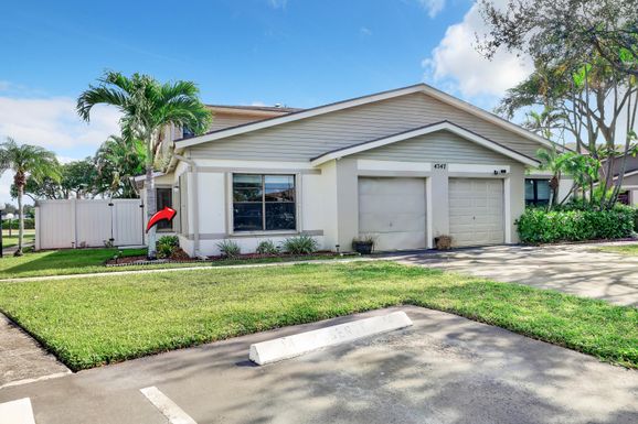 4347 Willow Pond, West Palm Beach, FL 33417