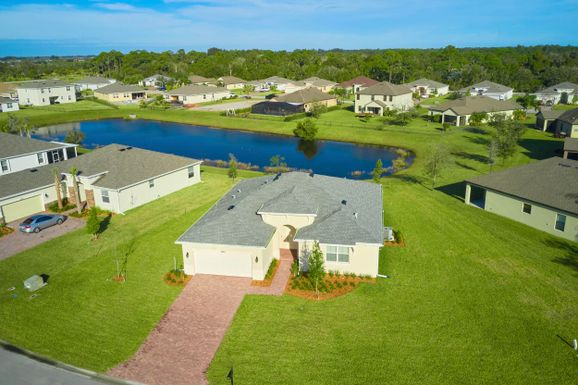 5940 Manzanita, Vero Beach, FL 32967