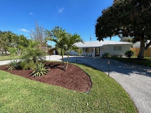 127 Riverside, Tequesta, FL 33469