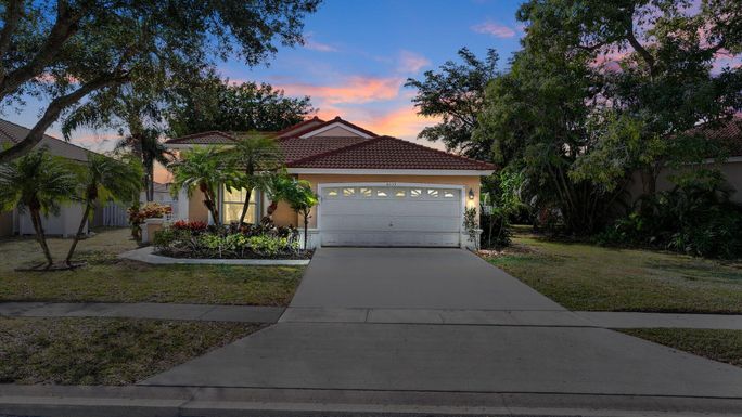 6035 Royal Birkdale, Lake Worth, FL 33463