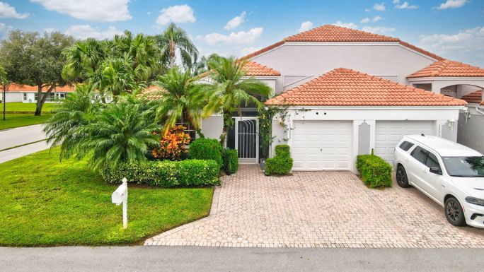 15323 Summer Lake, Delray Beach, FL 33446