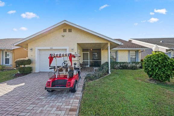 5261 Tiffany Anne, West Palm Beach, FL 33417