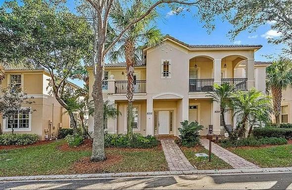 8052 Murano, Palm Beach Gardens, FL 33418