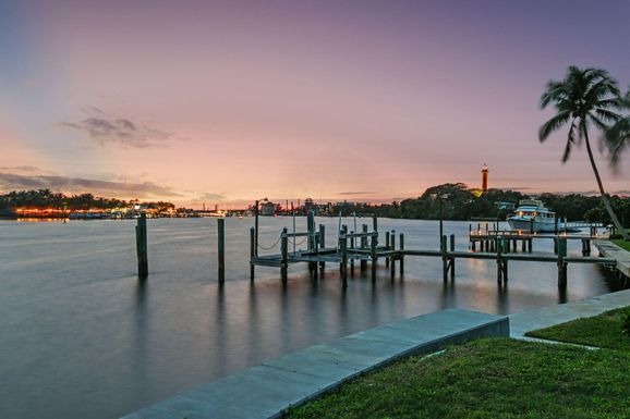 88 Lighthouse, Jupiter Inlet Colony, FL 33469