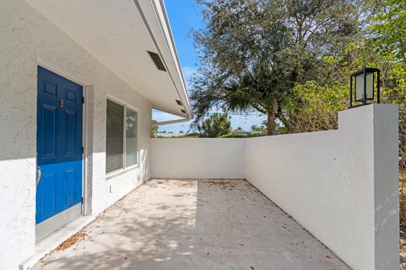 1910 Spanish, Delray Beach, FL 33483