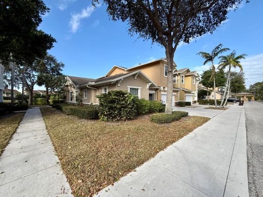 963 Marina Del Ray, West Palm Beach, FL 33401