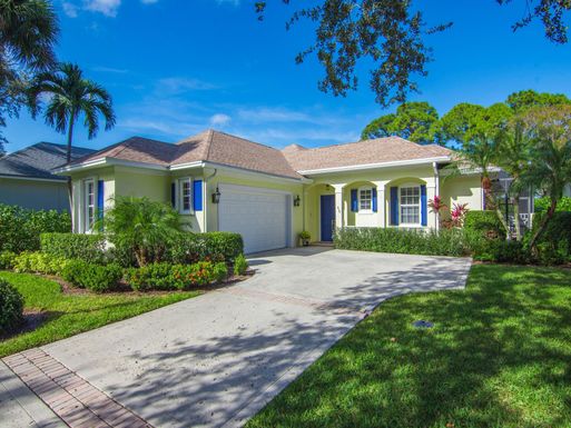 838 Carolina, Vero Beach, FL 32962