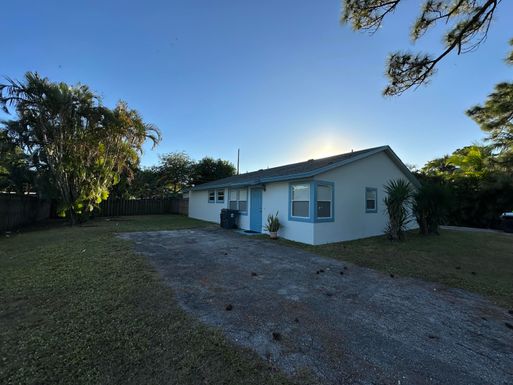 4776 Carver, Lake Worth, FL 33463