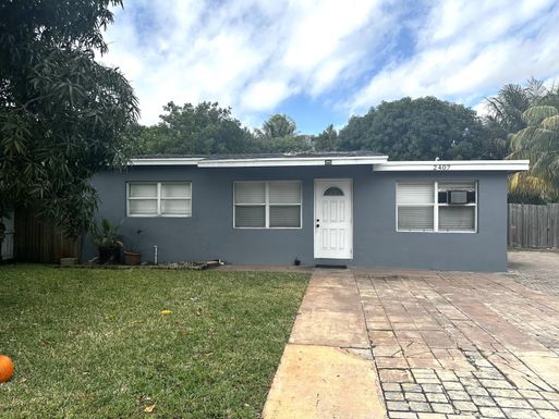 2407 4th, Boynton Beach, FL 33435