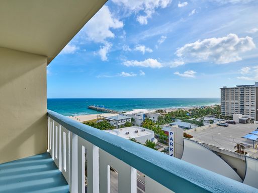 305 Pompano Beach, Pompano Beach, FL 33062