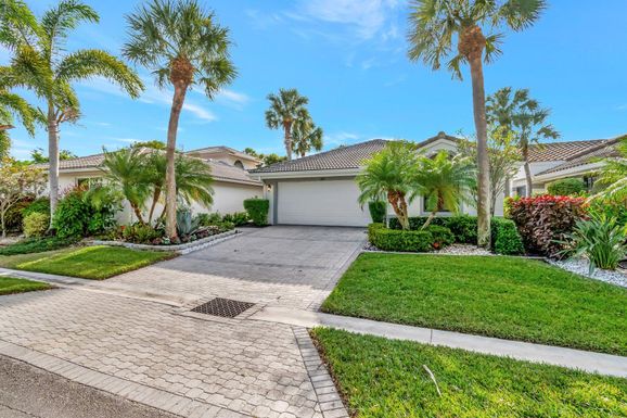 7724 Glendevon, Delray Beach, FL 33446