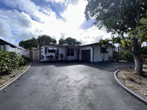 8350 26th, Sunrise, FL 33322