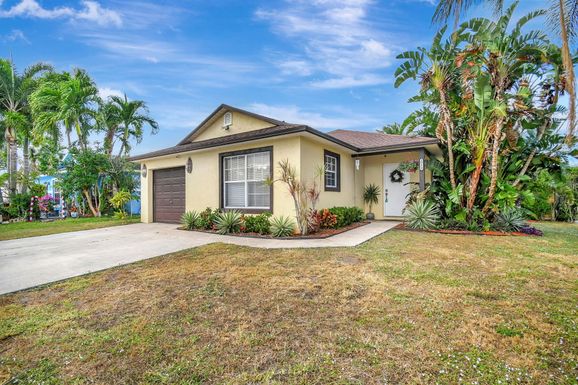 10113 Boynton Place, Boynton Beach, FL 33437