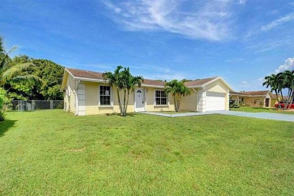 204 Bobwhite, Royal Palm Beach, FL 33411