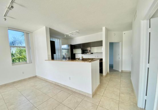 550 Okeechobee, West Palm Beach, FL 33401