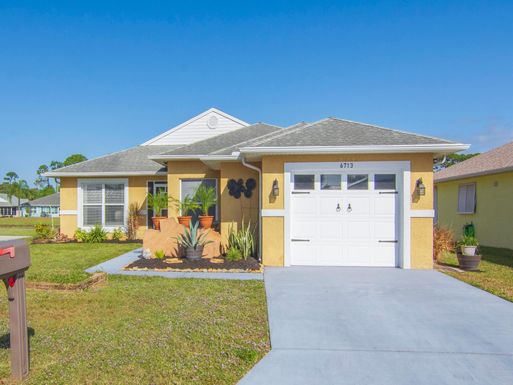 6713 Gaviota, Fort Pierce, FL 34951