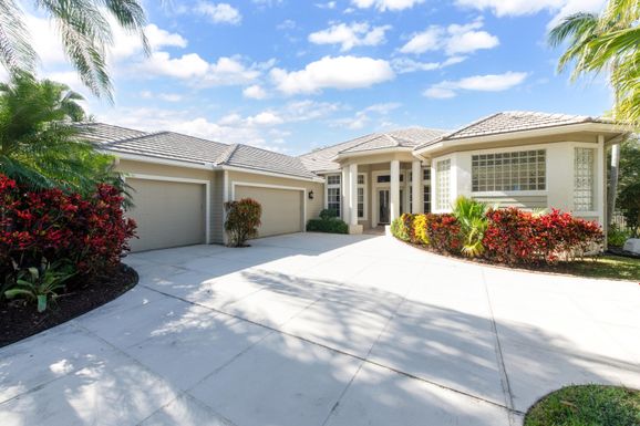 18640 River Ridge, Jupiter, FL 33469