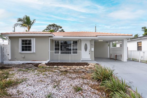 1609 J, Lake Worth, FL 33460