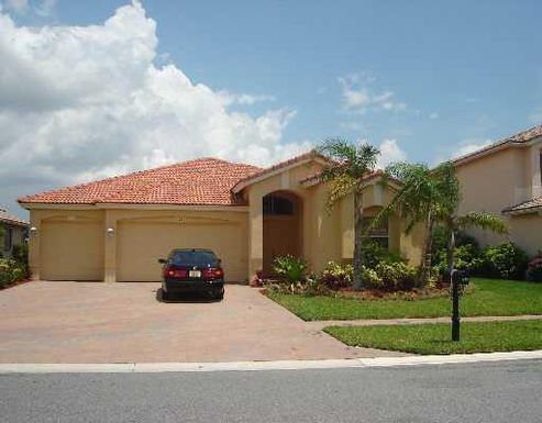 121 Tuscany, Royal Palm Beach, FL 33411