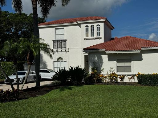 8163 Lakeview, West Palm Beach, FL 33412