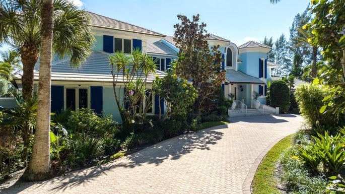 2999 Ocean, Gulf Stream, FL 33483