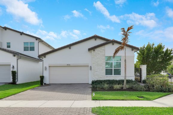 8926 Kingsmoor, Lake Worth, FL 33467