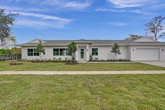 1674 Dorchester, Wellington, FL 33414