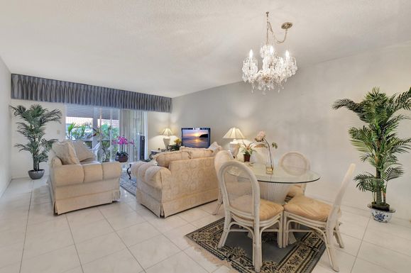 45 13th, Boca Raton, FL 33432