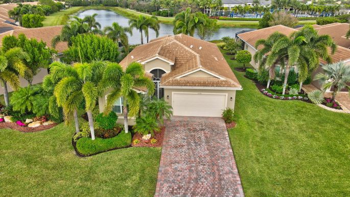 12396 Cascade Valley, Boynton Beach, FL 33473