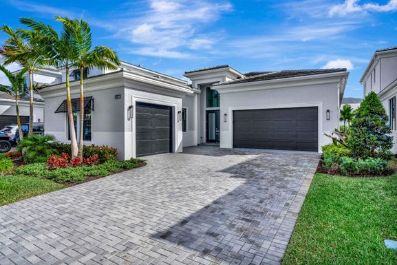 13186 Faberge, Palm Beach Gardens, FL 33418