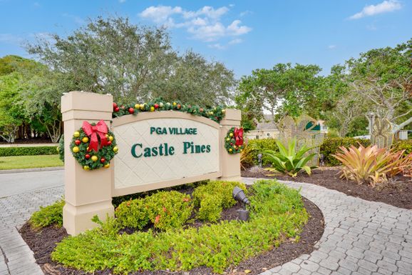 8022 Carnoustie, Port Saint Lucie, FL 34986