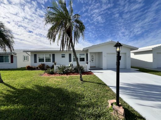 717 16th, Boynton Beach, FL 33426