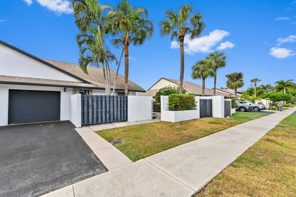 432 27th, Delray Beach, FL 33445