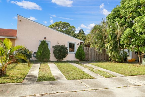 638 53rd, Delray Beach, FL 33445