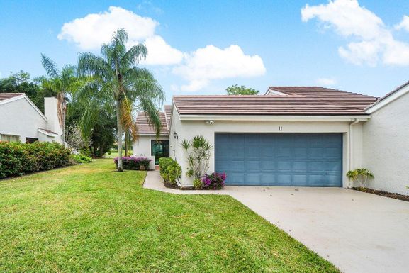 11 Edinburgh, Palm Beach Gardens, FL 33418