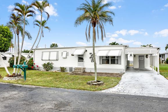 32006 Domingo Bay, Boynton Beach, FL 33436