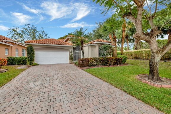 7529 Caprio, Boynton Beach, FL 33472