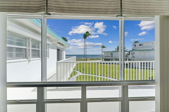 1470 Ocean, Lauderdale By The Sea, FL 33062