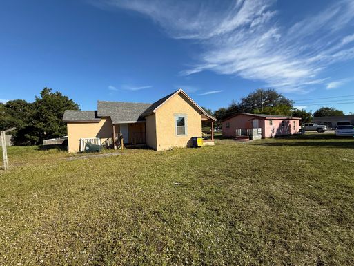 1405 15th, Fort Pierce, FL 34950