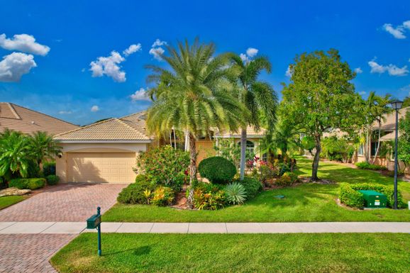 6851 Milani, Lake Worth, FL 33467