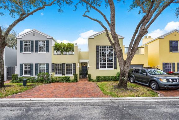 5907 Catesby, Boca Raton, FL 33433